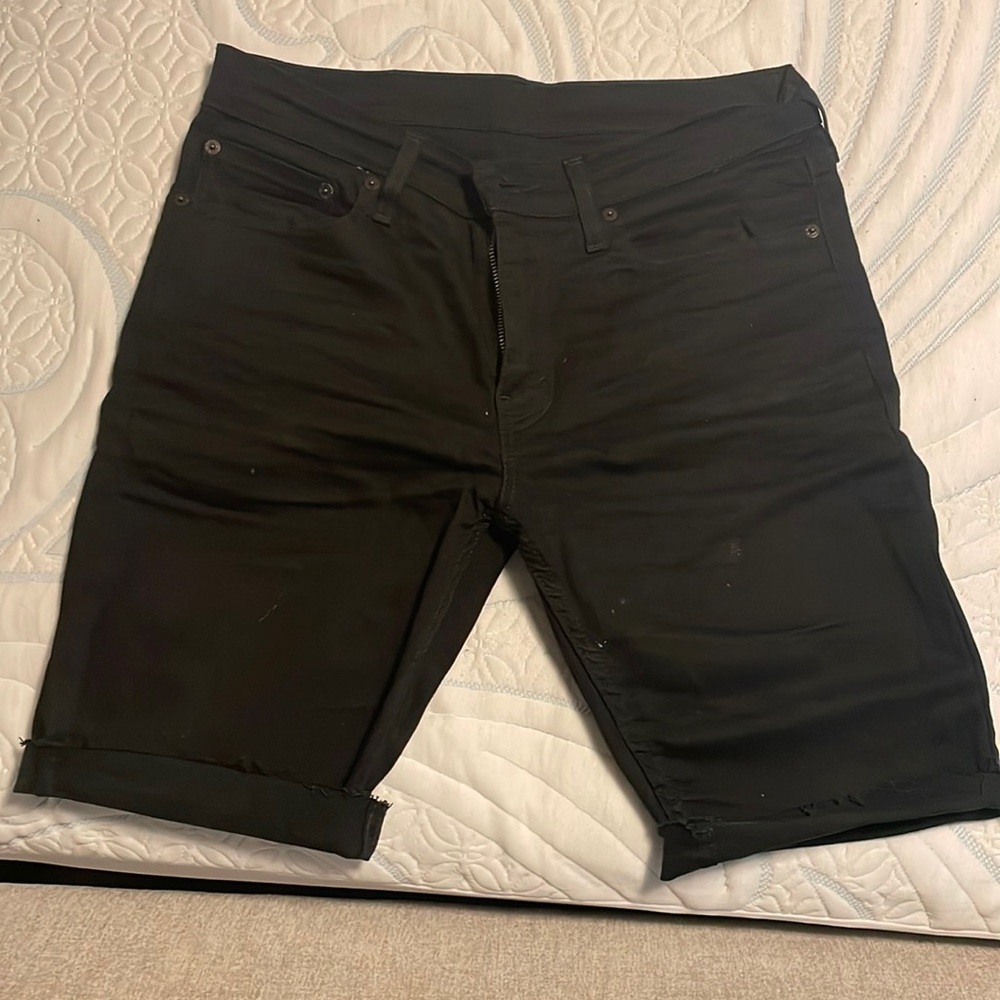 LEVI SHORTS- used once! Great for summer concerts